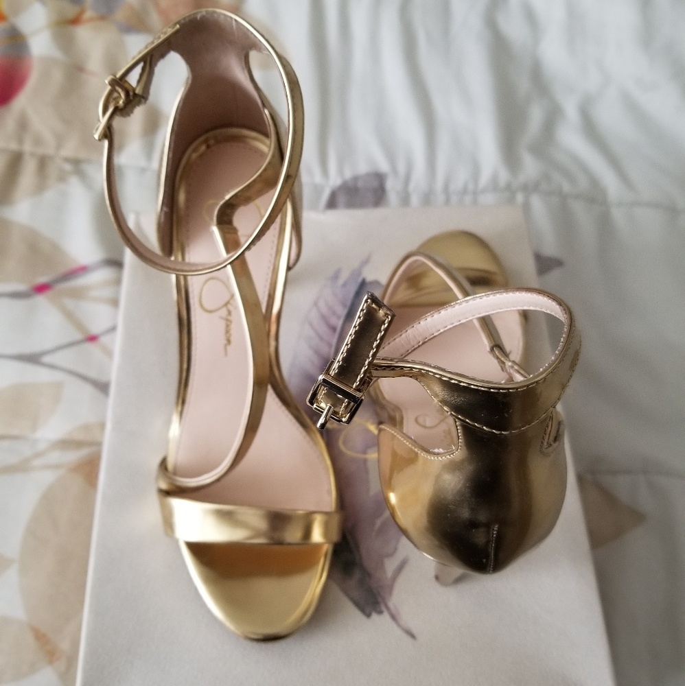 JESSICA SIMPSON Gold Metallic Evening Sandals